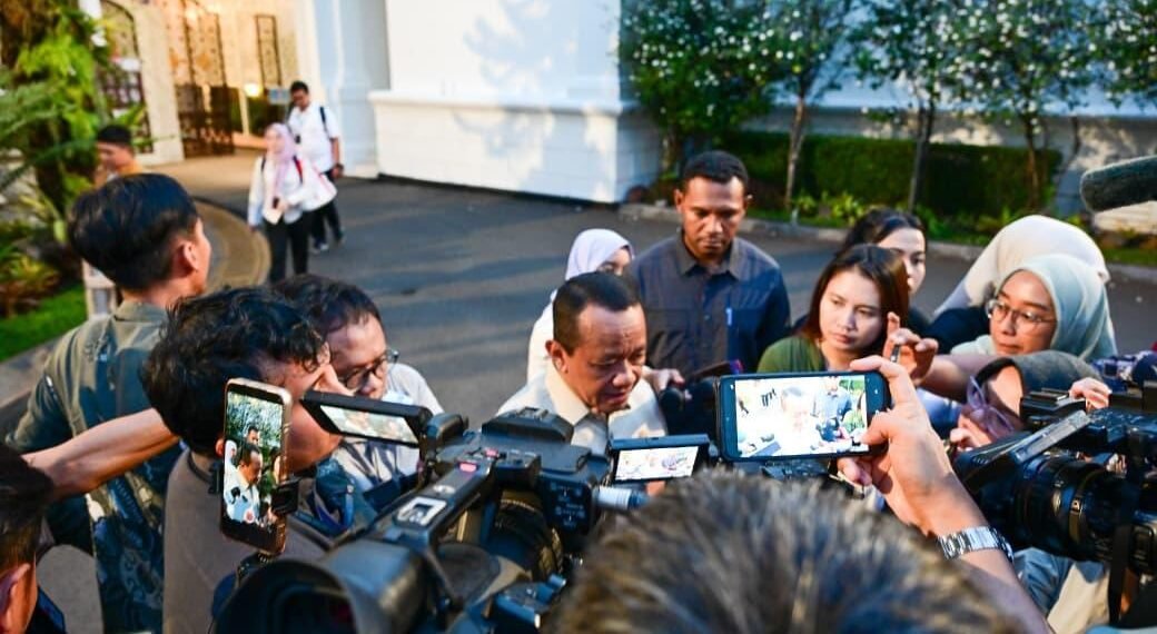 Menteri Koordinator Bidang Hilirisasi dan Transisi Energi Bahlil Lahadalia.(Foto: BPMI Setpres)