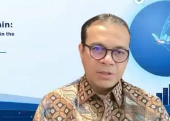 Wamenkomdigi Nezar Patria saat menjadi narasumber dalam acara Pelatihan AI Value Chain: Indonesia's Strategy in the AI Supply Chain as a Middle Power yang diikuti secara daring dari Jakarta Pusat, Jumat (30/10/2026).