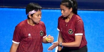 Pasangan ganda putri padel Indonesia, Fadona dan Fitriani sukses melangkah ke babak final nomor women’s pairs Asian Games 2026 di Nagoya City Higashi Sports Center, Jumat (2/10). (foto:Gilang/kemenpora.go.id)