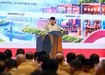 Presiden Prabowo Subianto menekankan bahwa izin konsesi yang tidak dikerjakan selama lebih dari dua tahun harus dicabut.(Foto: BPMI Setpres)