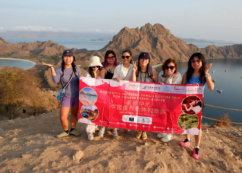 Kementerian Pariwisata mengajak sejumlah agen perjalanan dan operator tur (travel agent/tour operator atau TA/TO) terkemuka asal Tiongkok menjelajahi destinasi unggulan Labuan Bajo dan Bali melalui kegiatan Familiarization Trip (Famtrip) pada 19–25 Oktober 2026.(Foto: Kemenpar)