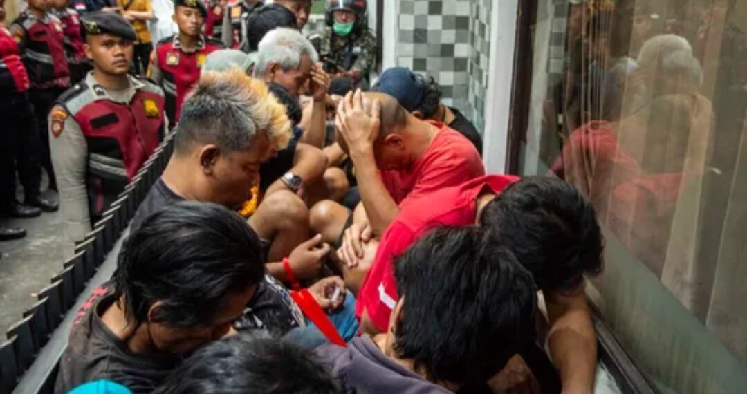 Operasi Antik Lodaya 2026, eks lokalisasi Saritem Bandung digerebek, 21 orang diamankan positif konsumsi narkoba.(Foto:Istimewa).