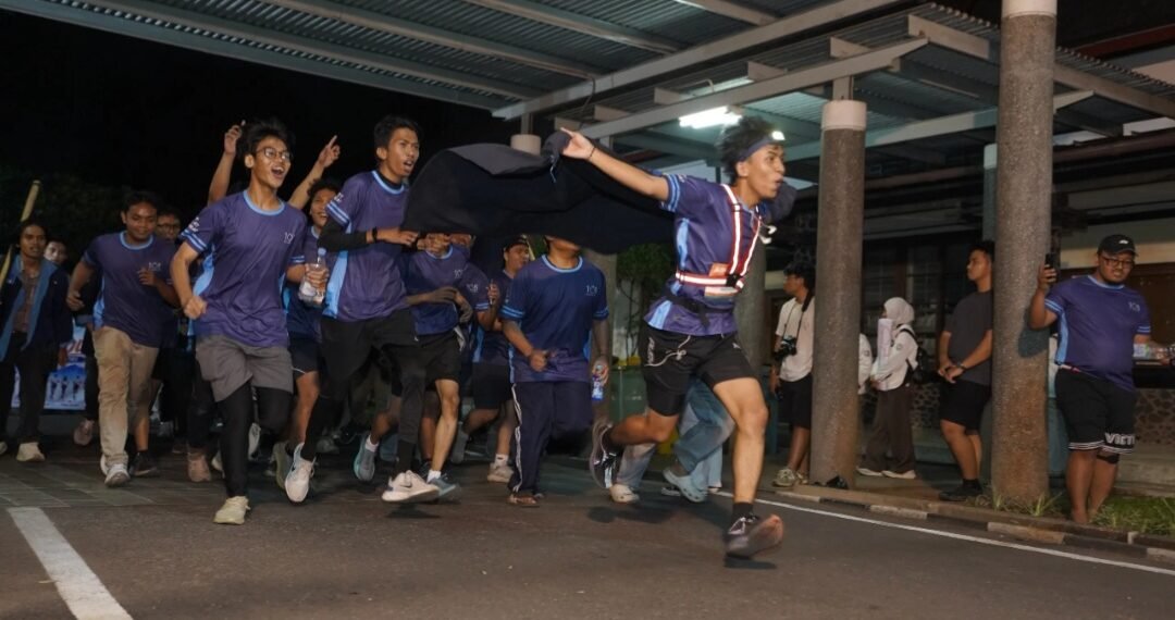 Peserta ITB Ultra Marathon 2026 finish di Kampus ITB Jalan Ganesha, Kota Bandung.(Foto:Istimewa).