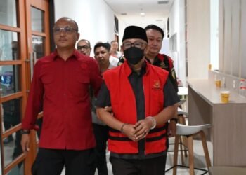 Wakil Bupati Indramayu Syaefudin, tersangka kasus korupsi tunjangan perumahan dan transportasi DPRD Ditahan Kejati Jawa Barat.(Foto:Istimewa).