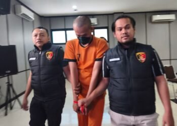 MR (29), pelaku pembacokan Arief Rahman Kusuma (16), supppoter, atau bobotoh Persib hingga tewas.(Foto:Istimewa).