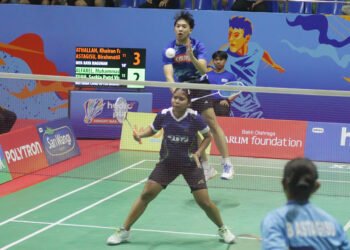 Ganda Remaja Campuran: Muhammad Satria Alfarel / Saskia Putri Visian Tuah (MUTIARA CARDINAL, BANDUNG/APITA BADMINTON CLUB).
