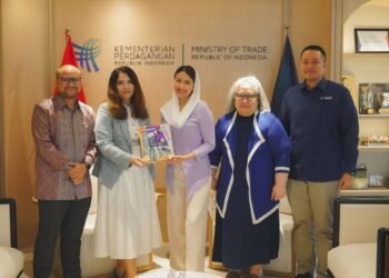 Wakil Menteri Perdagangan, Dyah Roro Esti menerima audiensi LEGO Group di Kantor Kementerian Perdagangan, Jakarta, Rabu (30 Sep). Pertemuan ini membahas perkembangan kehadiran LEGO di Indonesia serta peluang penguatan kerja sama di sektor industri mainan.(Foto: Humas Kemendag)