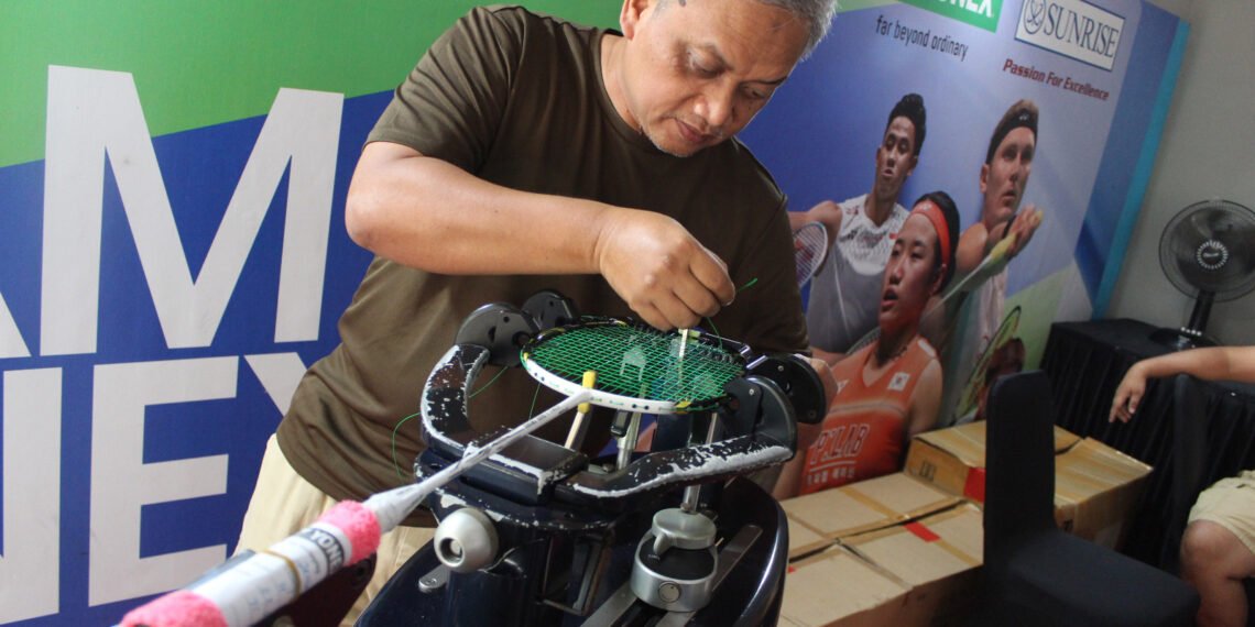 Booth Yonex hadir sebagai wujud komitmen dalam mendukung pembinaan bulutangkis nasional dalam HYDROPLUS Sirkuit Nasional (Sirnas) A Jawa Barat 2026 yang berlangsung di GOR Bandung, Jalan Jakarta (28 September 2026 – 3 Oktober 2026).(Foto: Istimewa)