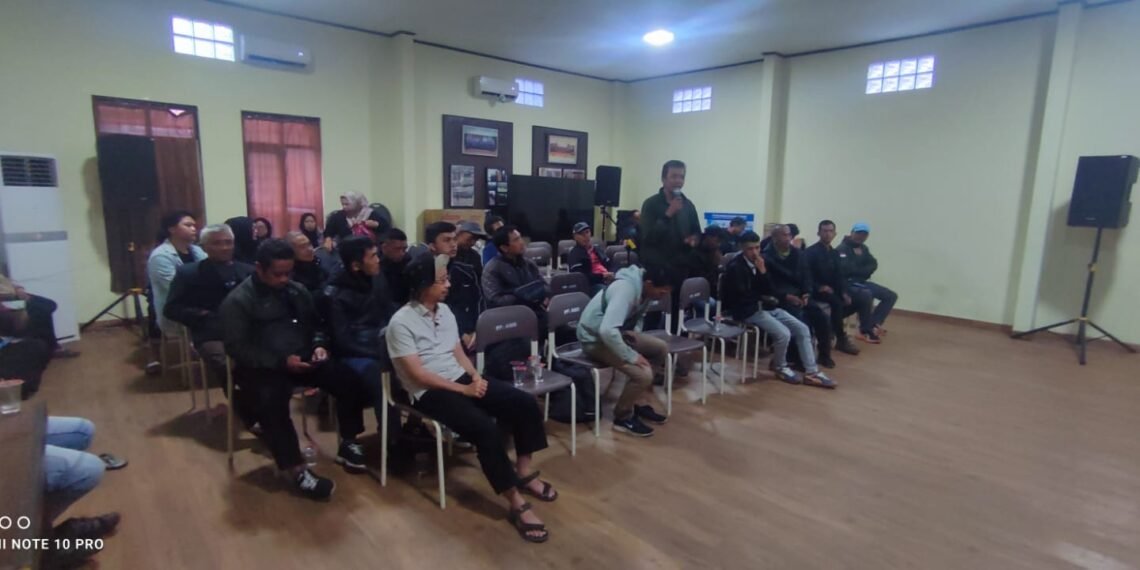 Perwakilan eks karyawan Bandung Zoo mendatangi Pewaris.(Foto: Istimewa)
